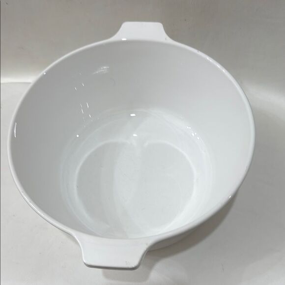 Corningware White Ceramic Bakeware Serving 2 1/2 Quart 8 1/2 Round 3 1/2  In Ta - Picture 6 of 8